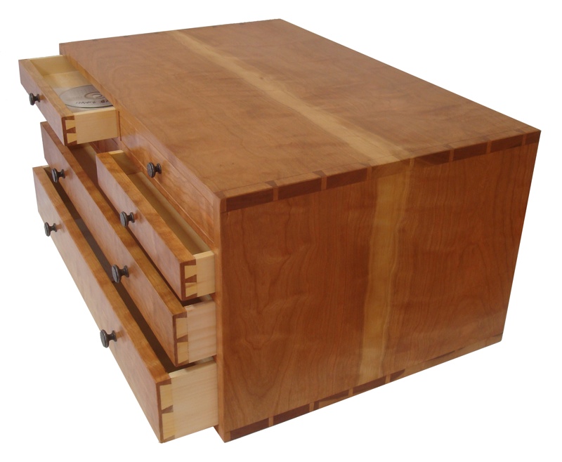 Useful Homemade wood tool box | Woodworking Plans