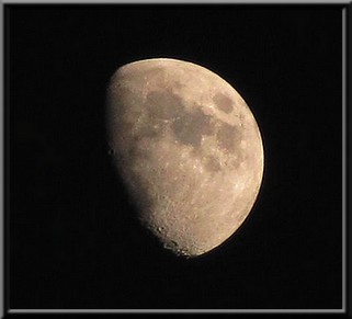 2013 11 12 moon1