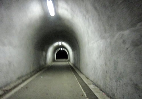 旧小峰トンネル05